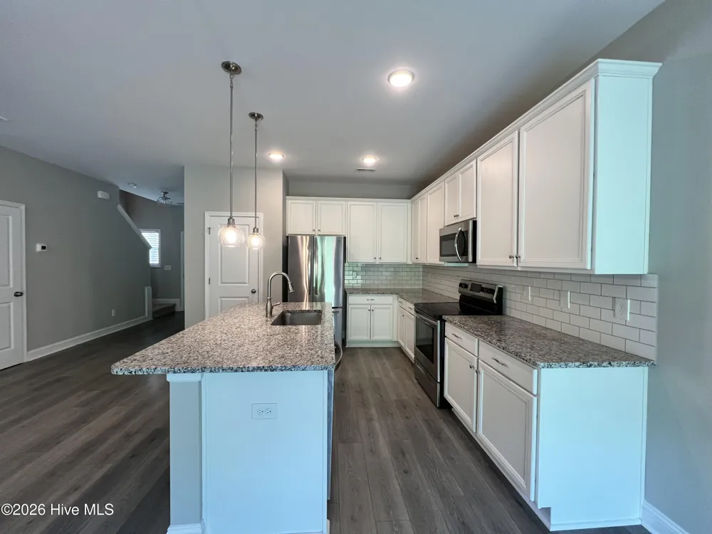1513 Grey Cliff Wilmington, NC 28405