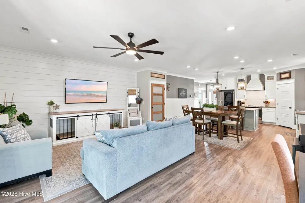 844 Lake Willow Way Holly Ridge, NC 28445