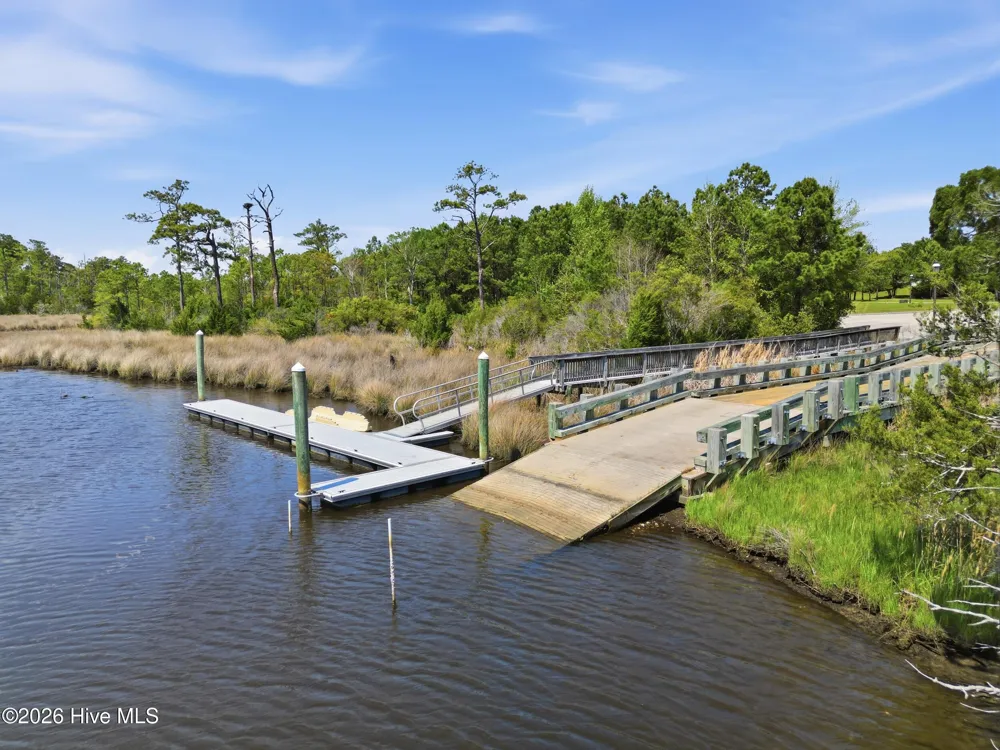 844 Lake Willow Way Holly Ridge, NC 28445