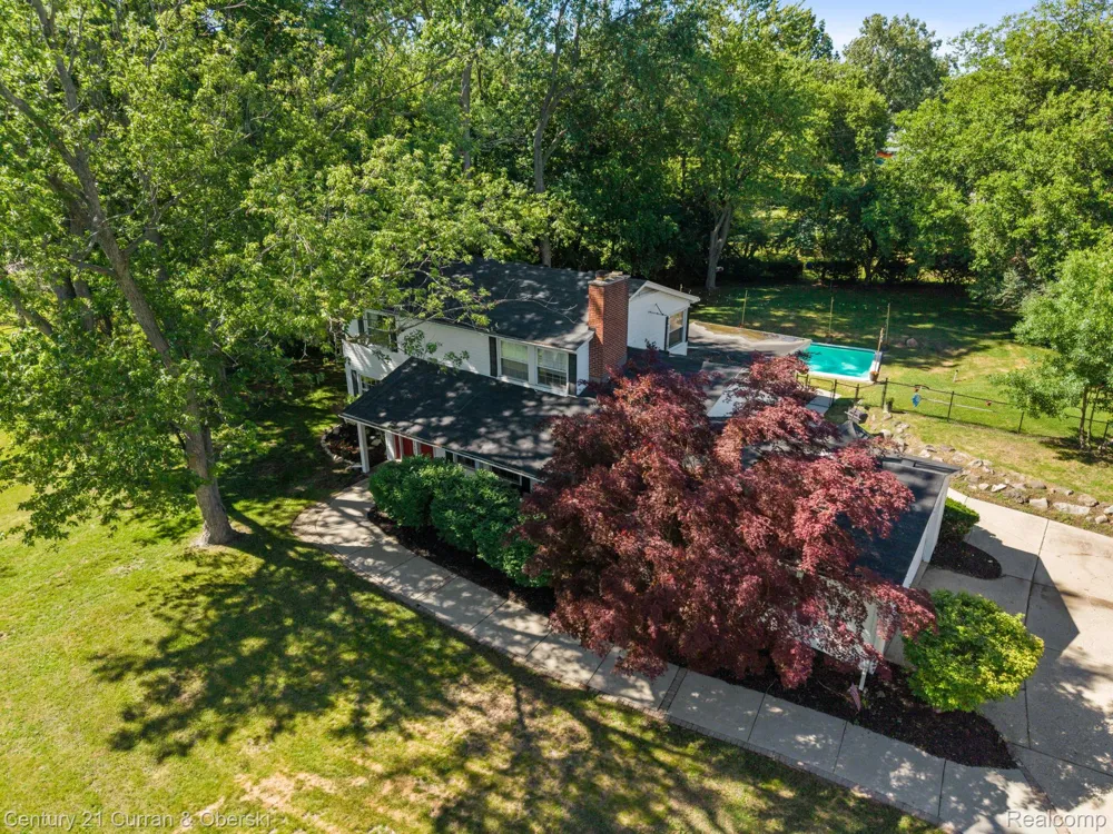 37480 Rhonswood Drive Farmington Hills City, MI 48167