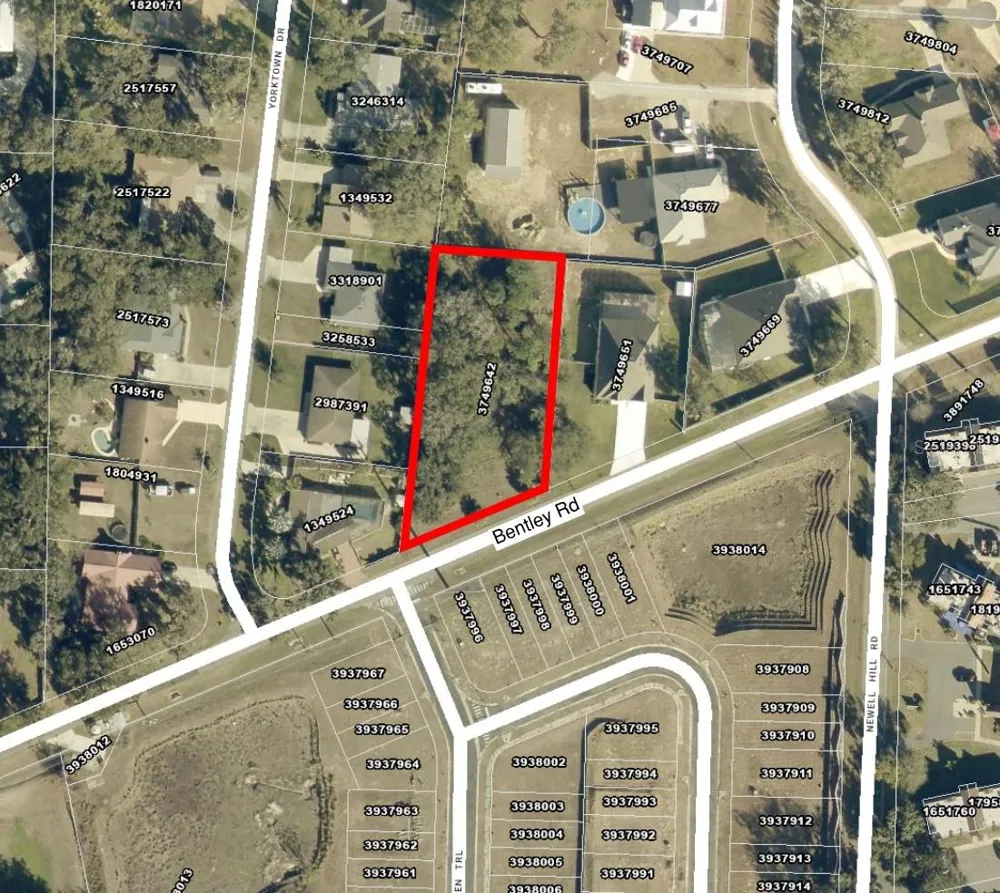 BENTLEY ROAD Leesburg, FL 34748