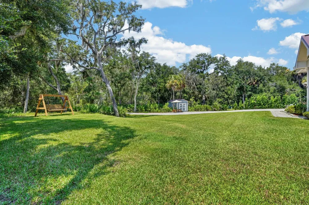 8 LEXINGTON COURT Flagler Beach, FL 32136