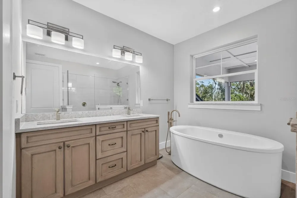 8 LEXINGTON COURT Flagler Beach, FL 32136