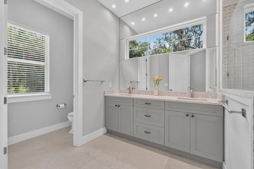 8 LEXINGTON COURT Flagler Beach, FL 32136