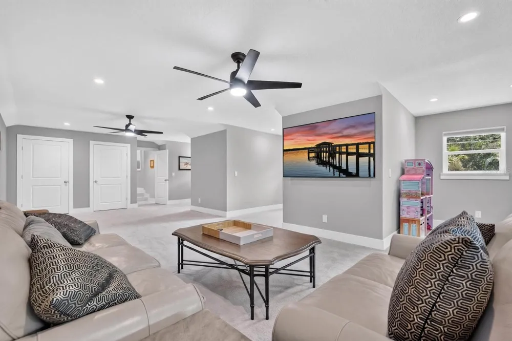 8 LEXINGTON COURT Flagler Beach, FL 32136