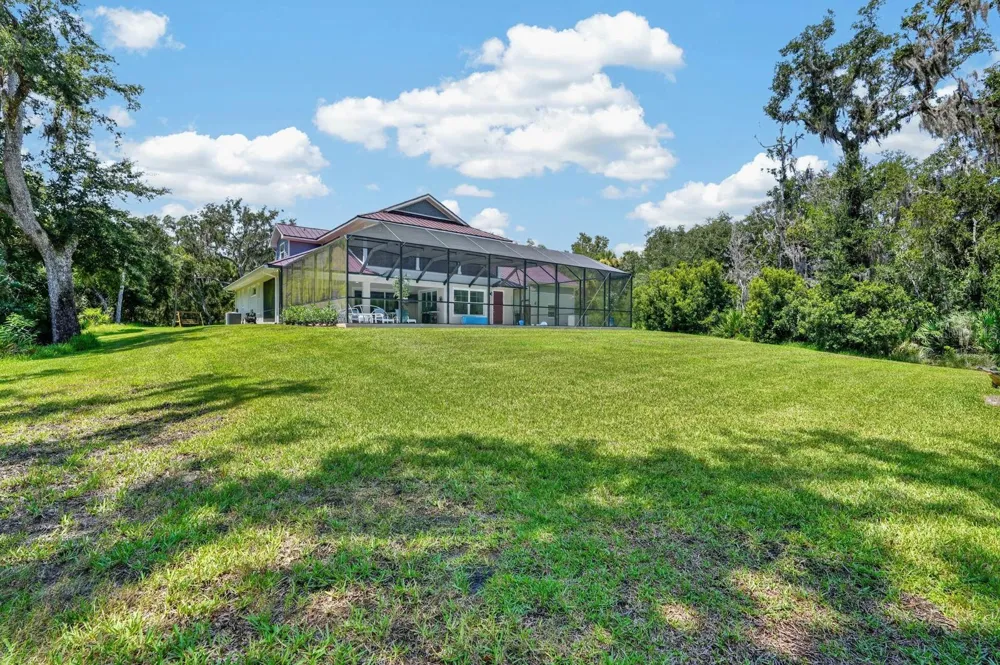 8 LEXINGTON COURT Flagler Beach, FL 32136