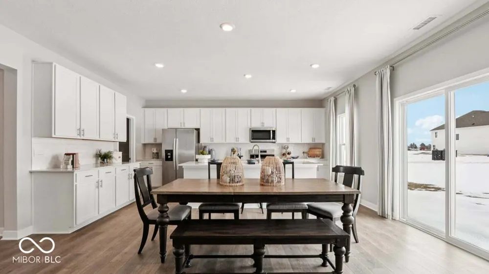 551 Portside Drive Avon, IN 46123