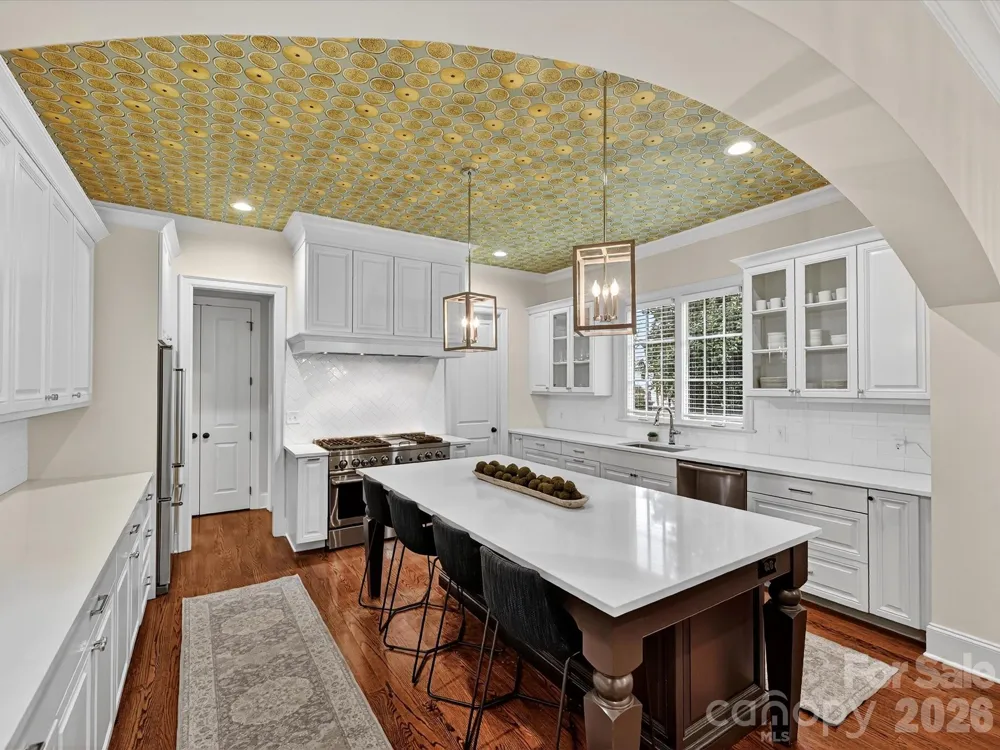 3025 Hanson Drive Charlotte, NC 28207