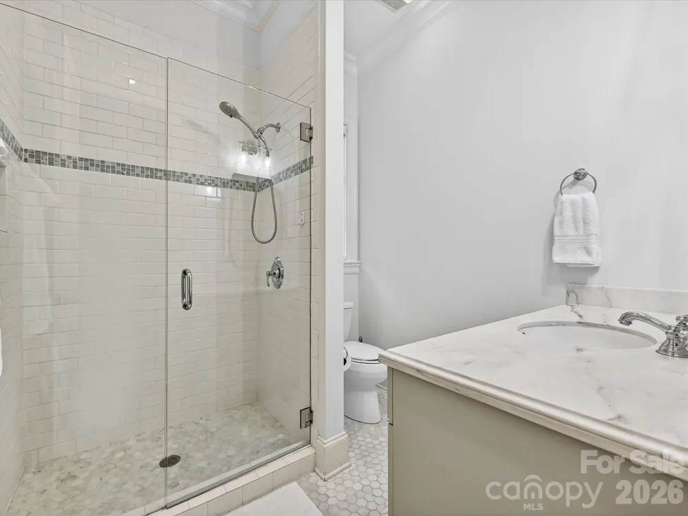 3025 Hanson Drive Charlotte, NC 28207