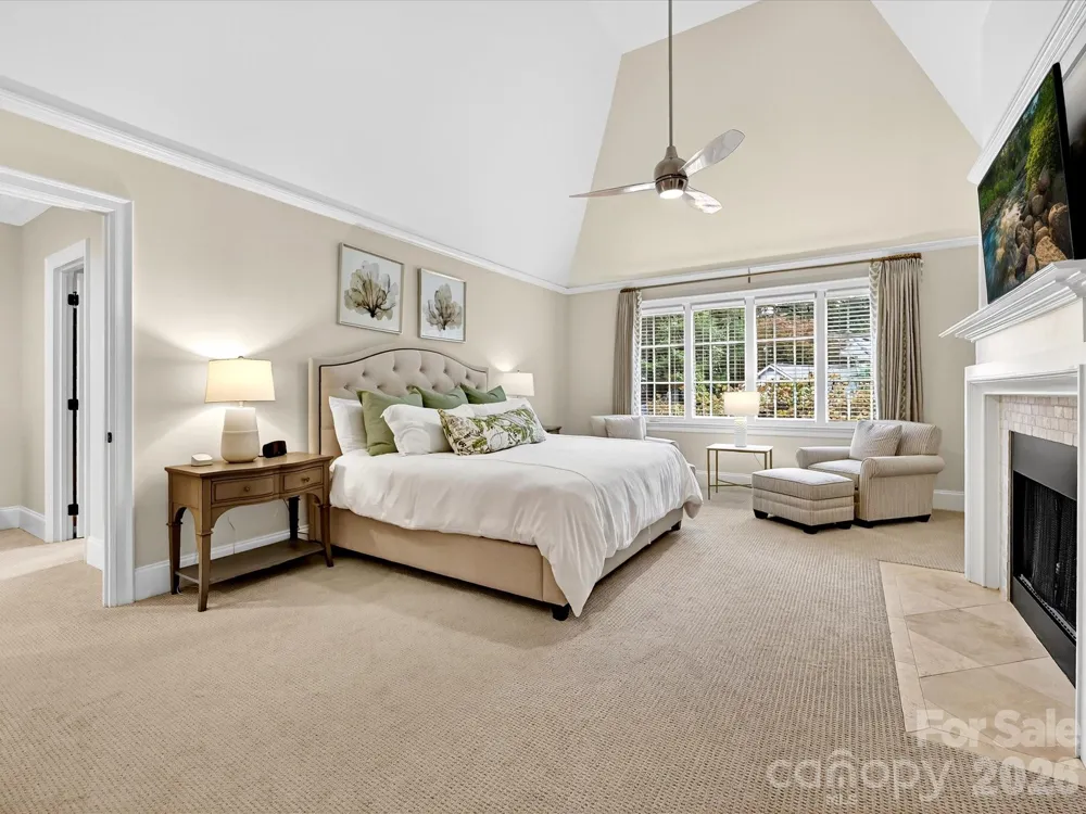 3025 Hanson Drive Charlotte, NC 28207