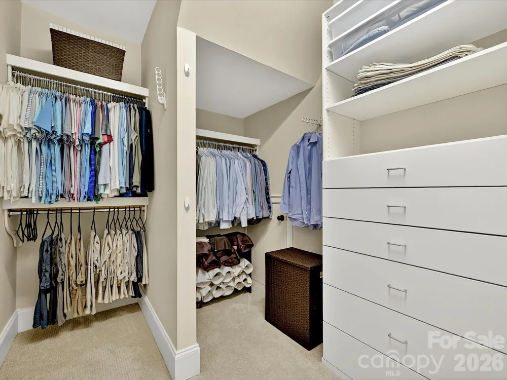 3025 Hanson Drive Charlotte, NC 28207