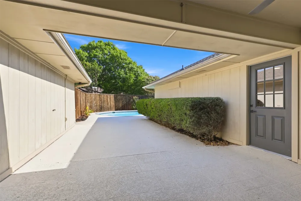 2411 Aspen Street Richardson, TX 75082