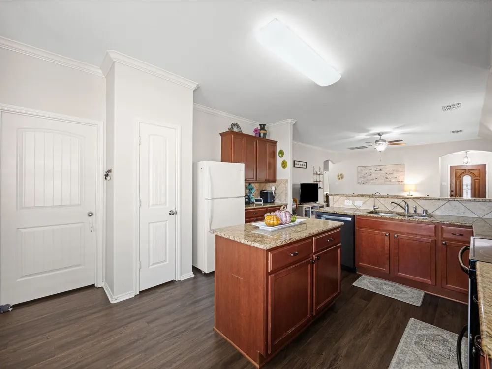 9113 Sundance Trail Cross Roads, TX 76227