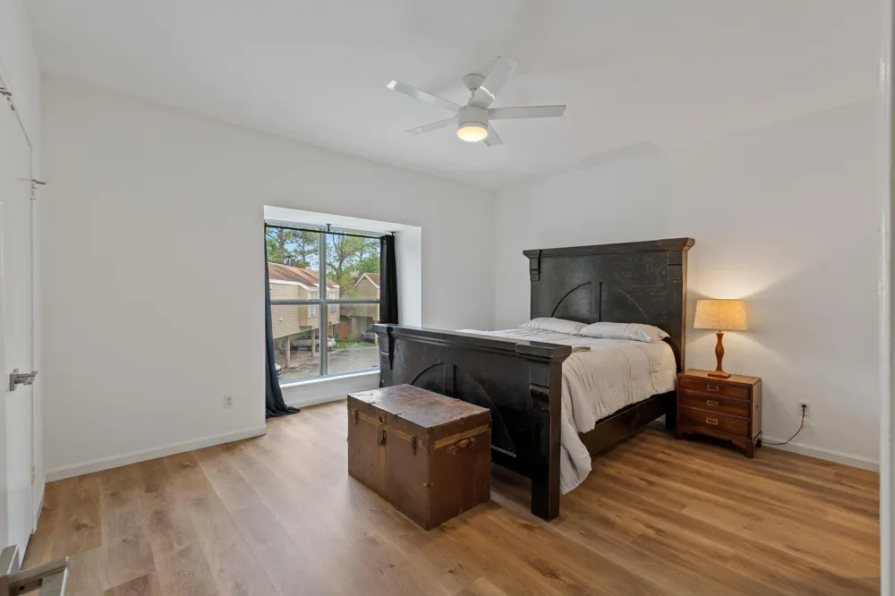 2100 Tanglewilde Street #422 Houston, TX 77063