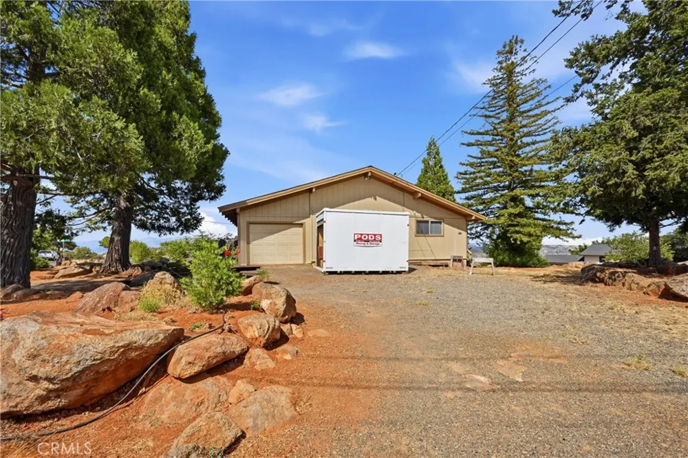 9082 Tenaya Way Kelseyville, CA 95451