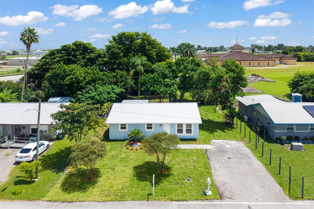 625 NW 14TH STREET Belle Glade, FL 33430