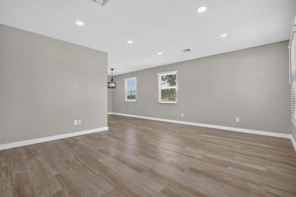 625 NW 14TH STREET Belle Glade, FL 33430