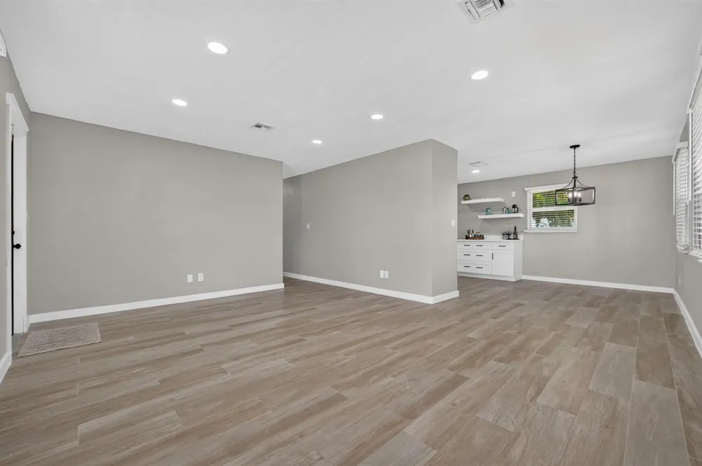 625 NW 14TH STREET Belle Glade, FL 33430