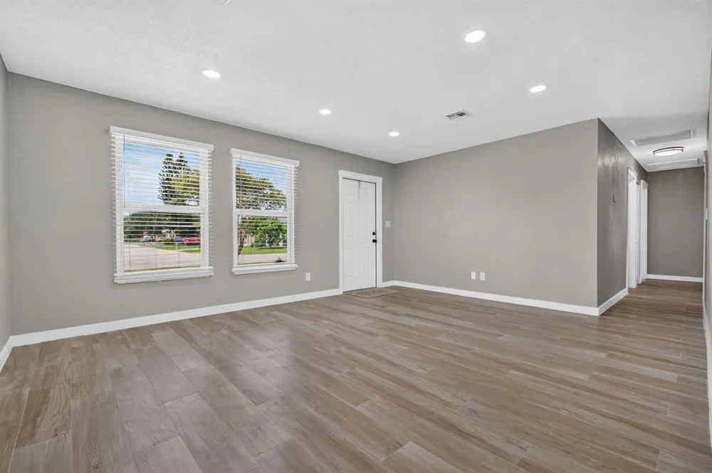 625 NW 14TH STREET Belle Glade, FL 33430