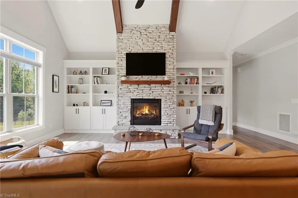 8829 Belews Ridge Road Stokesdale, NC 27357