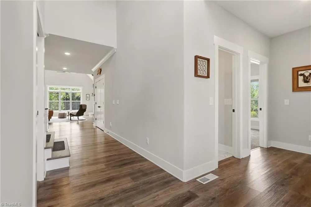8829 Belews Ridge Road Stokesdale, NC 27357