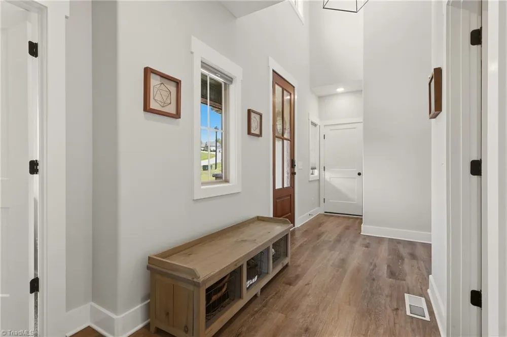 8829 Belews Ridge Road Stokesdale, NC 27357