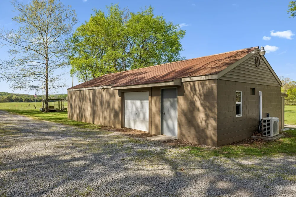 147 Mires Rd Mount Juliet, TN 37122
