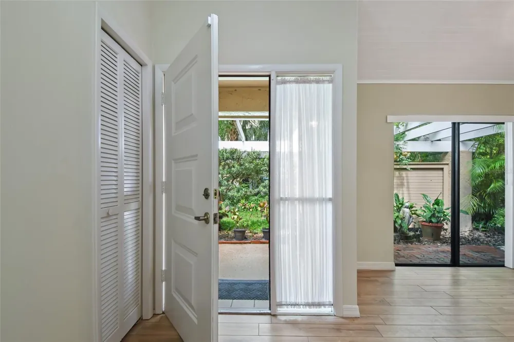 8349 CITRUS CHASE DRIVE Orlando, FL 32836