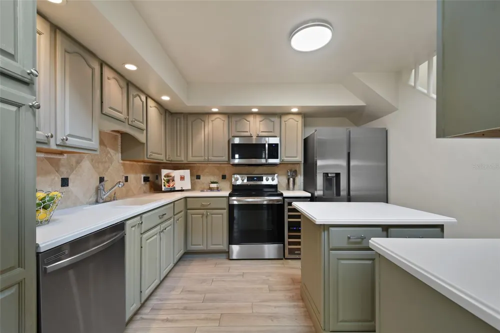 8349 CITRUS CHASE DRIVE Orlando, FL 32836