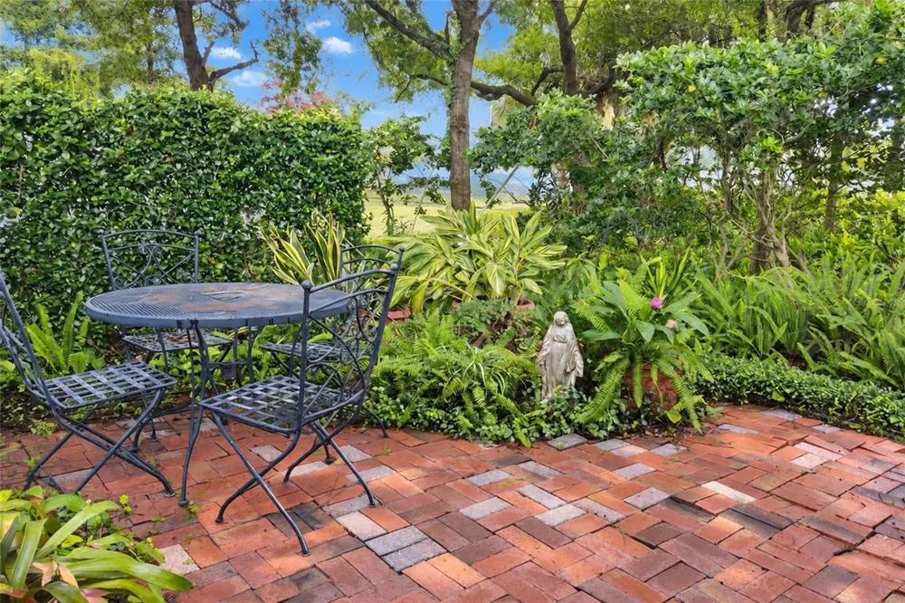 8349 CITRUS CHASE DRIVE Orlando, FL 32836