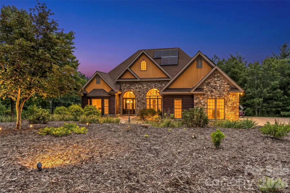 293 Bear Cliff Drive Nebo, NC 28761