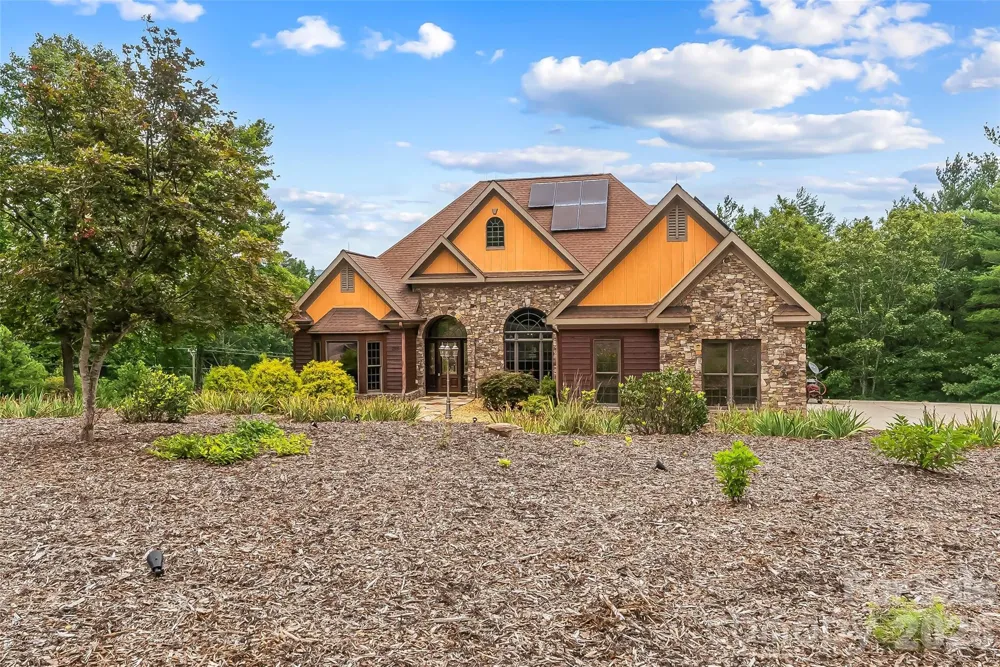 293 Bear Cliff Drive Nebo, NC 28761