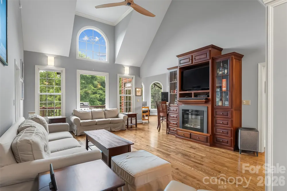 293 Bear Cliff Drive Nebo, NC 28761