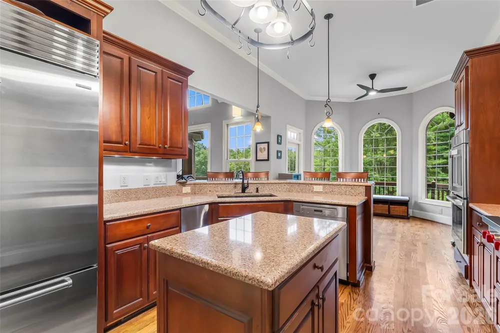293 Bear Cliff Drive Nebo, NC 28761