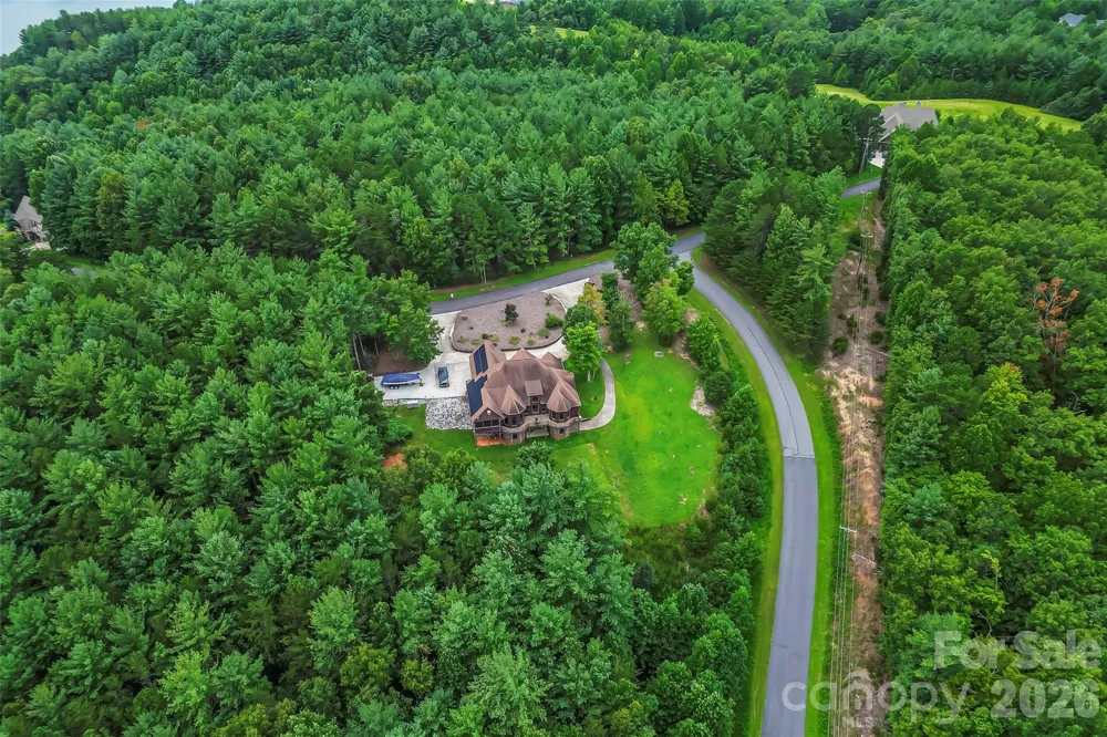 293 Bear Cliff Drive Nebo, NC 28761