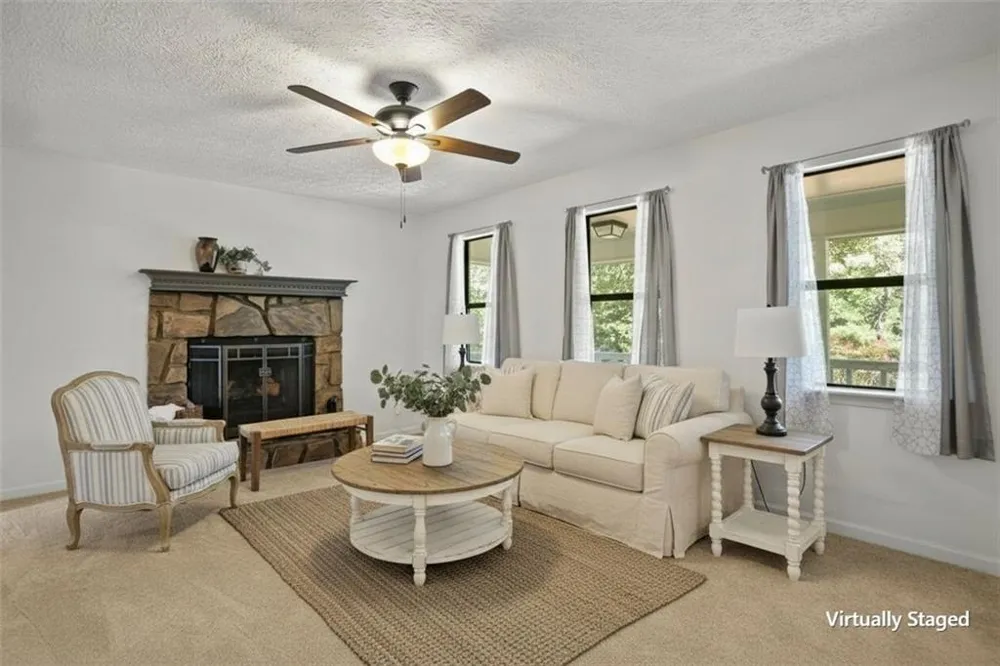 33 Dalena Way Dallas, GA 30157