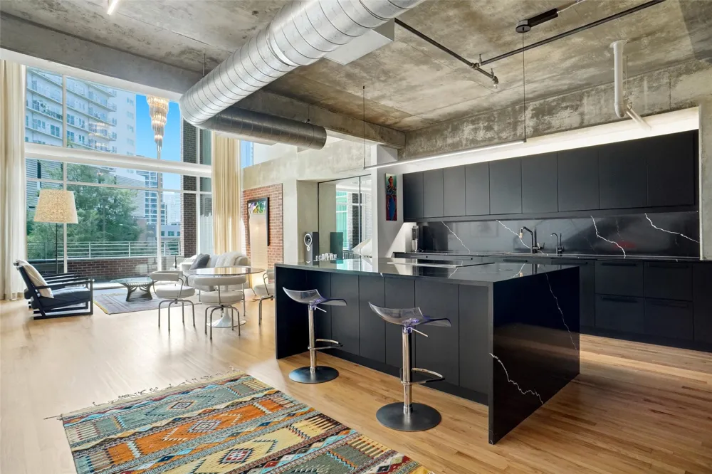 2011 Cedar Springs Road #104 Dallas, TX 75201