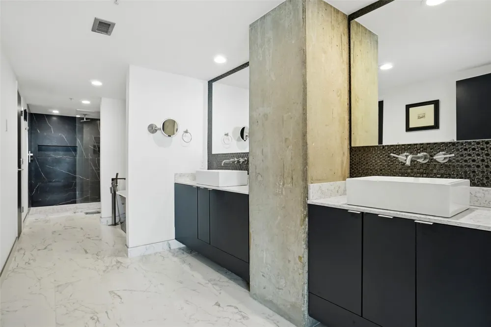 2011 Cedar Springs Road #104 Dallas, TX 75201