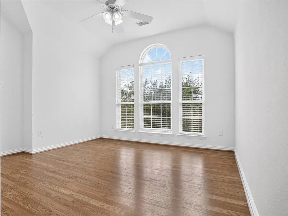 5612 Leven Lane McKinney, TX 75070