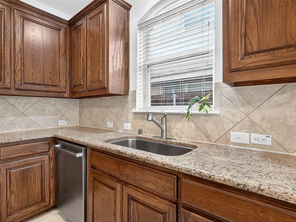 5612 Leven Lane McKinney, TX 75070