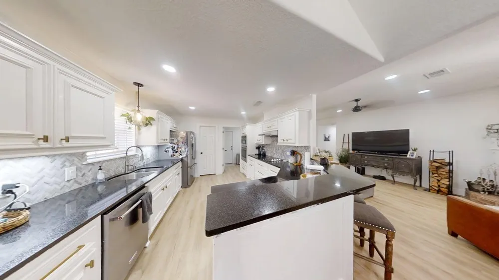 13934 Dolphin Drive Willis, TX 77318