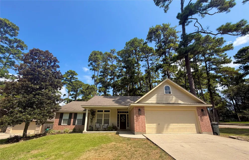 13934 Dolphin Drive Willis, TX 77318