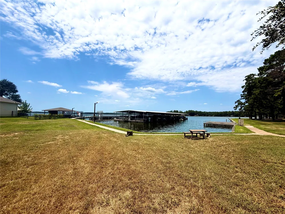 13934 Dolphin Drive Willis, TX 77318