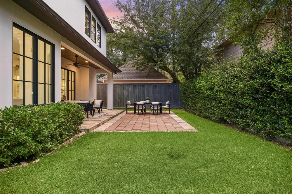 4136 University Boulevard Houston, TX 77005