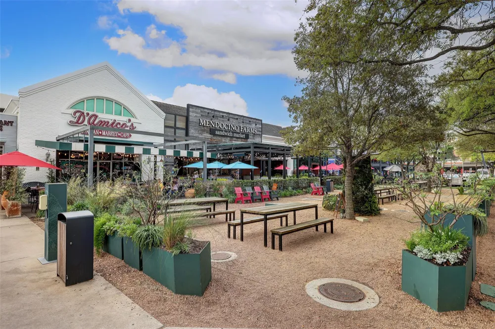 4136 University Boulevard Houston, TX 77005
