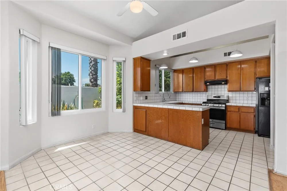 7045 Shubin Lane Whittier, CA 90606