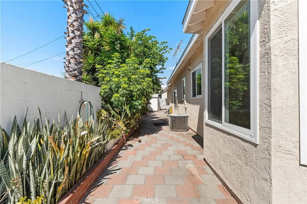 7045 Shubin Lane Whittier, CA 90606