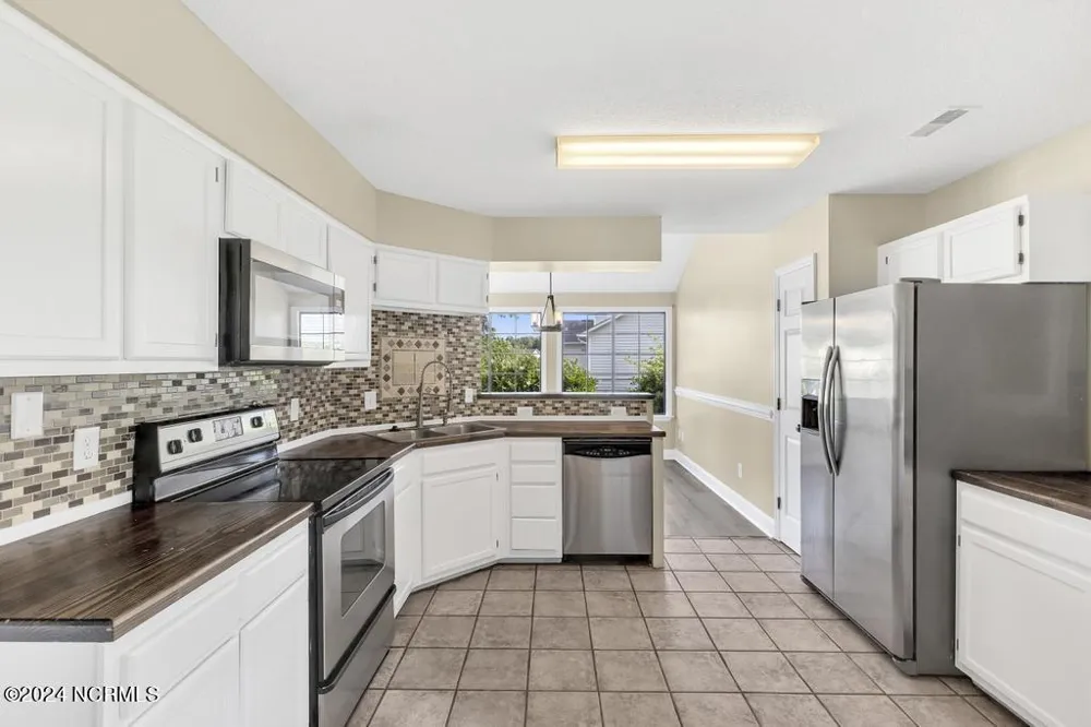 200 Pollard Drive Jacksonville, NC 28540