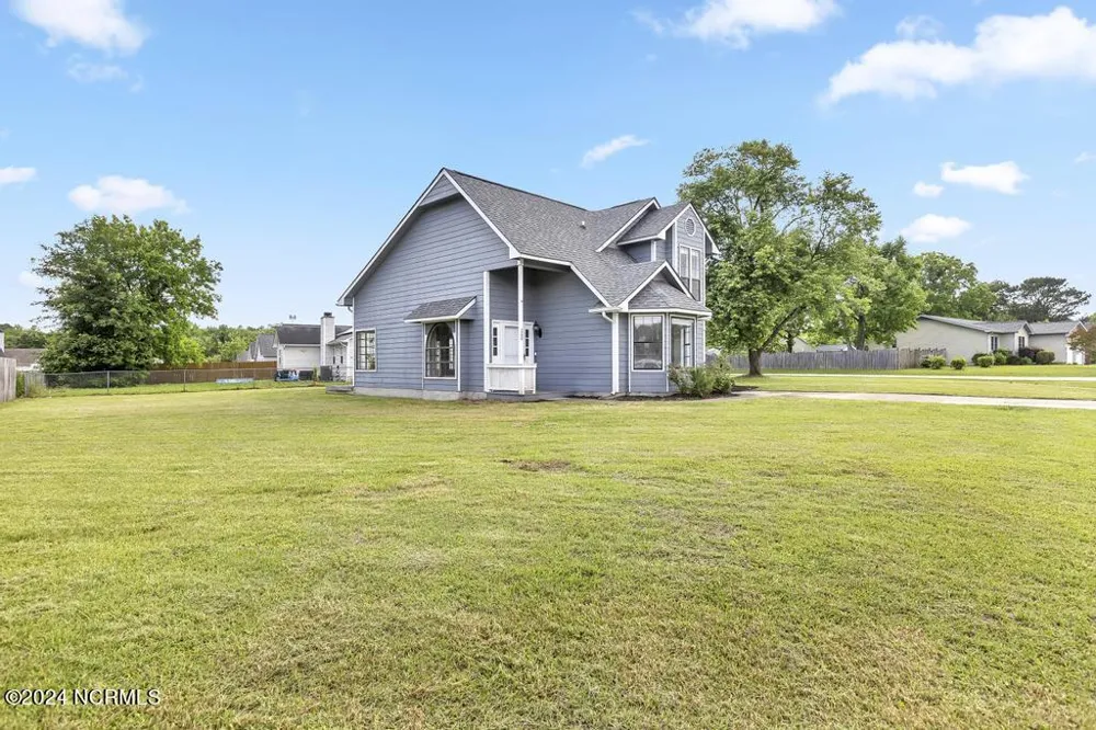 200 Pollard Drive Jacksonville, NC 28540