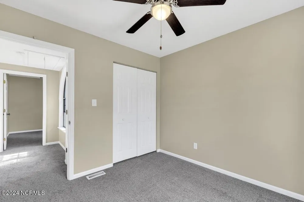 200 Pollard Drive Jacksonville, NC 28540